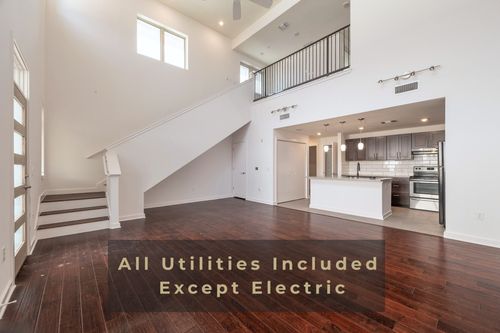 20-6700 Menchaca Rd Road, Austin, TX, 78745 | Card Image