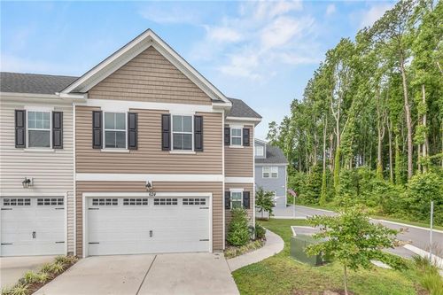 624 Rhema Rd, Virginia Beach, VA, 23462-1740 | Card Image