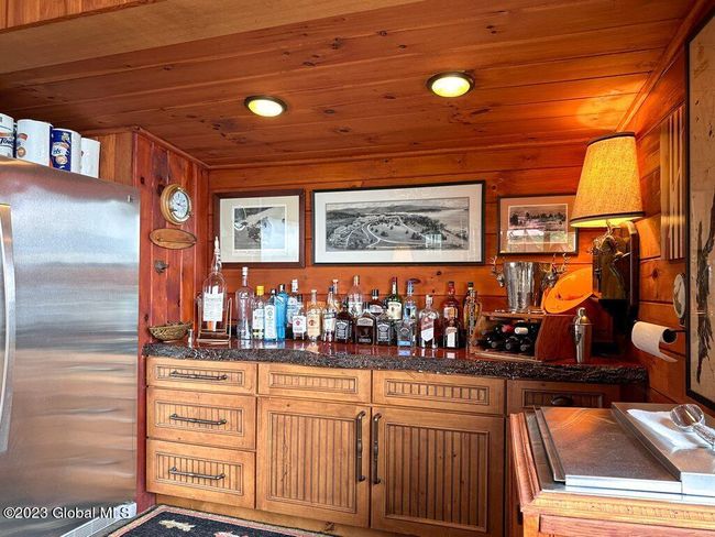 Stock your screened in porch bar for entertaining! | Image 48