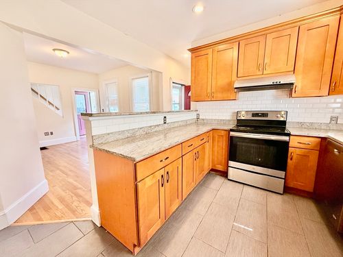 81-81 South St, Quincy, MA, 02169 | Card Image