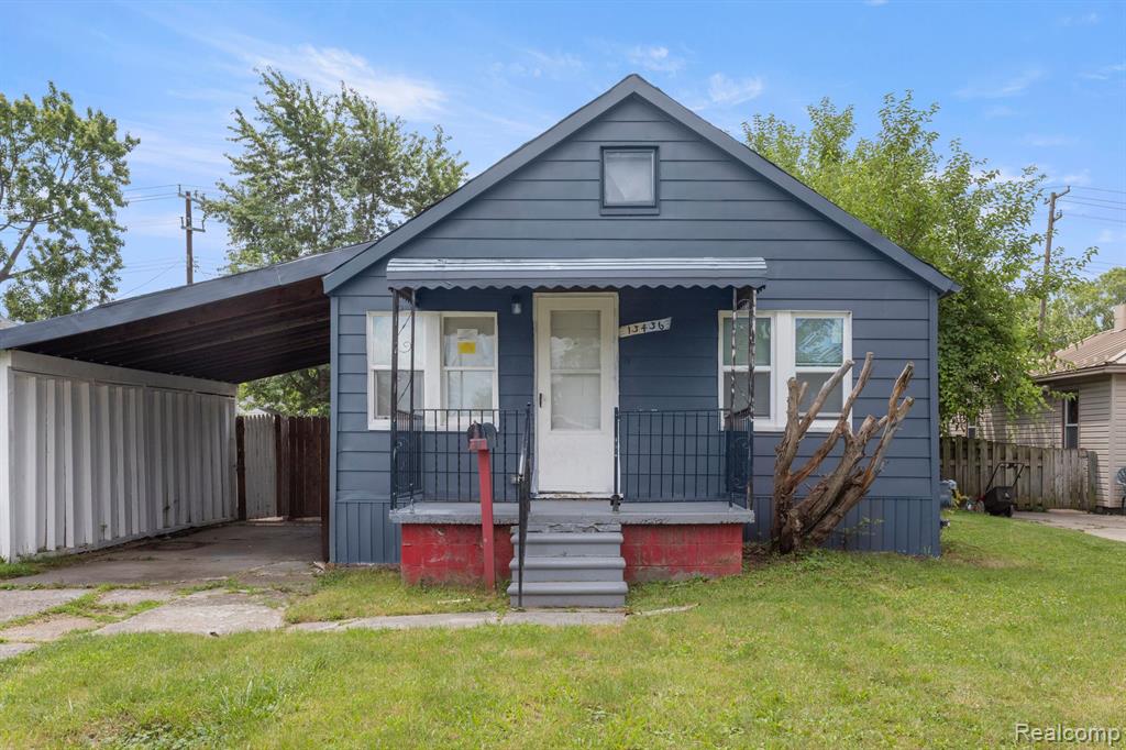 Saint Andrews Ave, Warren, MI 48089