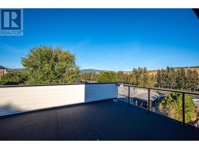 7 - 5661 Okanagan Ave, Townhouse with 3 bedrooms, 3 bathrooms and 2 parking in Vernon BC | Image 24