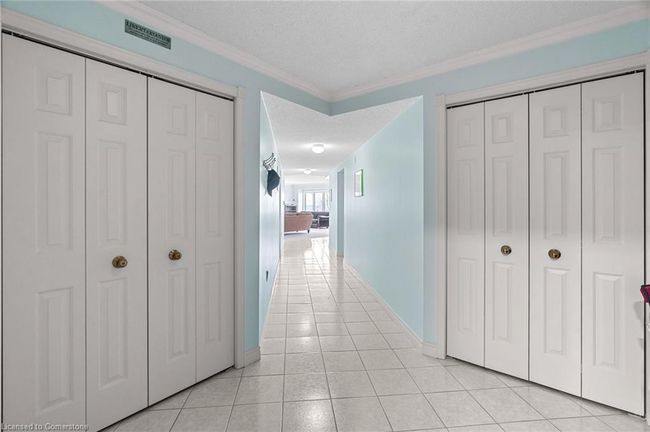 202 - 9 Pine St, House attached with 3 bedrooms, 2 bathrooms and 1 parking in Grand Bend ON | Image 8