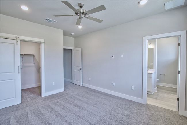 5907 Rotunda View View, House other with 3 bedrooms, 3 bathrooms and 2 parking in Austin TX | Image 14