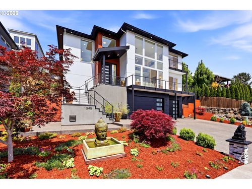 1345 N R St, Washougal, WA, 98671-8256 | Card Image