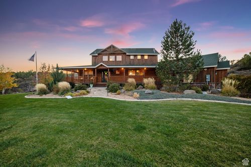 2592 S 2900 E, New Harmony, UT, 84757-5104 | Card Image