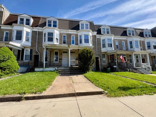 240 W Jackson Street, YORK, PA, 17401 | Card Image