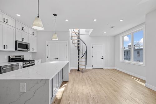 apt-5-152 Marion St, Boston, MA, 02128-5441 | Card Image