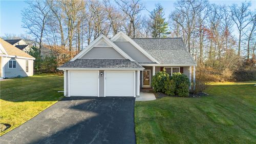24 Cambridge Cir, Smithfield, RI, 02917-2565 | Card Image
