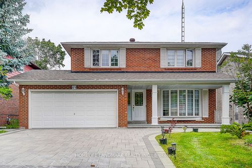 89 Whitehorn Cres, North York, ON, M2J3B1 | Card Image
