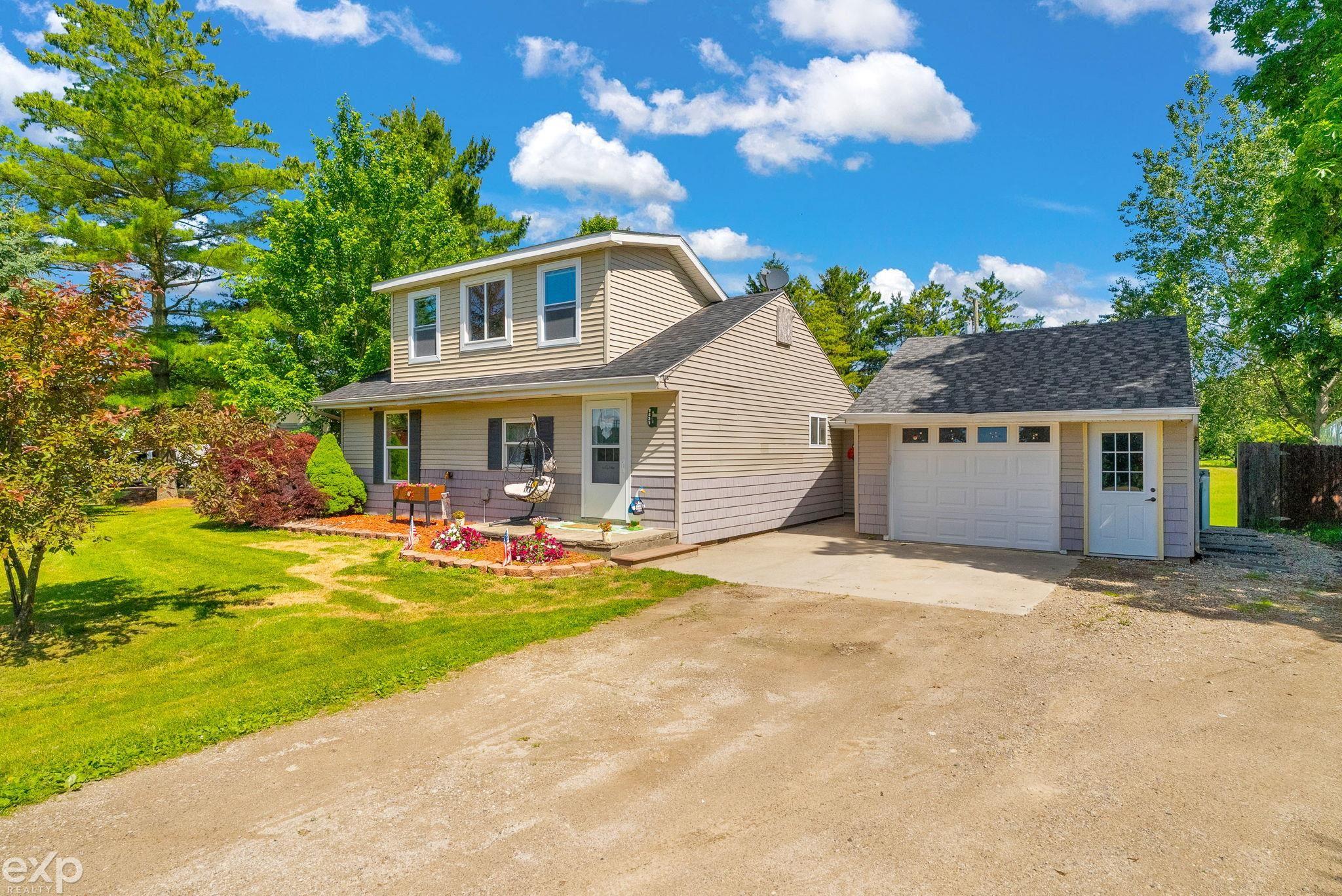 Residential in Fremont Township 5