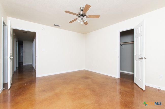 A - 211 W Arlo Rd, Home with 3 bedrooms, 2 bathrooms and null parking in Harker Heights TX | Image 16