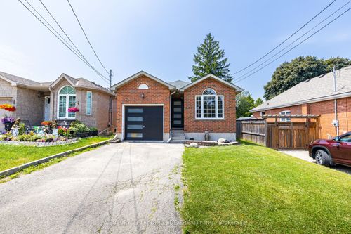 286 E 12th St, Hamilton, ON, L9A3X8 | Card Image
