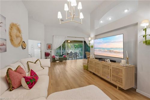 apt-202-7131 Blue Juniper Ct, NAPLES, FL, 34109-7871 | Card Image