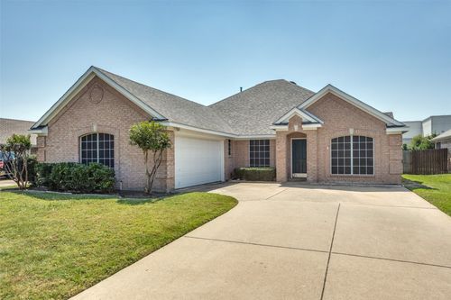 10801 Robincreek Ln, Frisco, TX, 75035-8423 | Card Image
