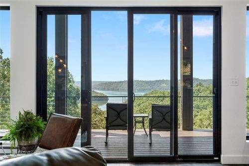 229 Cobblestone Ln, Eureka Springs, AR, 72631-8940 | Card Image