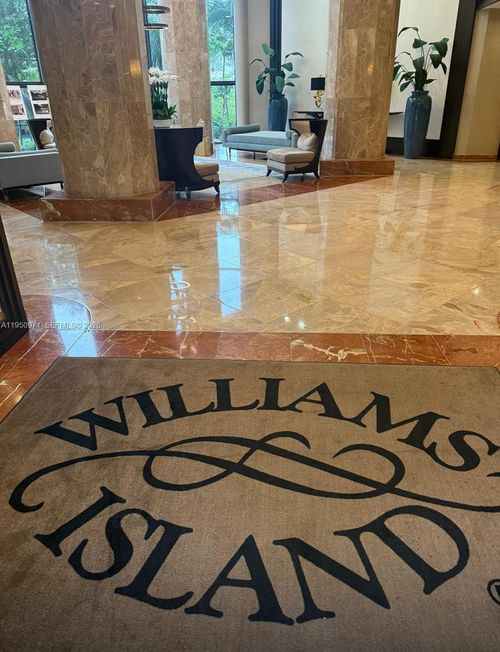 apt-2402-4000 Island Blvd, Aventura, FL, 33160-2533 | Card Image