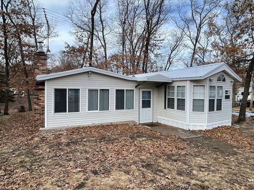 4-52 Woodhaven Dr E, Sublette, IL, 61367 | Card Image