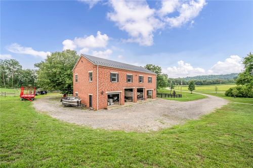 2318 Fleming Rd, Indiana, PA, 15701-7822 | Card Image
