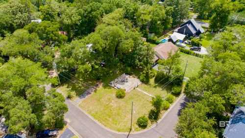 406 Fairland Ave, Fairhope, AL, 36532-1751 | Card Image