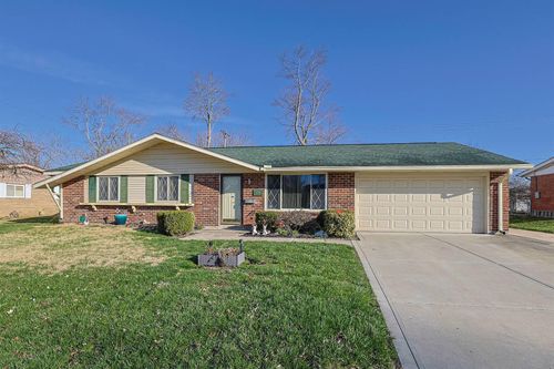 211 Katy Ln, Englewood, OH, 45322-2436 | Card Image