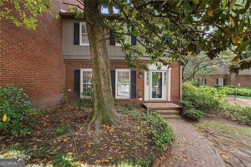 5201 Glenridge Drive, Sandy Springs, GA, 30342 | Card Image