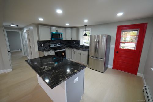 474 Chestnut Ave, Waterbury, CT, 06710 | Card Image