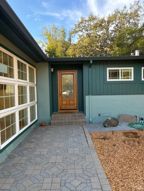 2033 Shady Ln, Novato, CA, 94945-7130 | Card Image