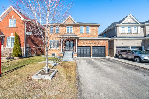 15 Heatherdale Dr, Brampton, ON, L7A2H6 | Card Image
