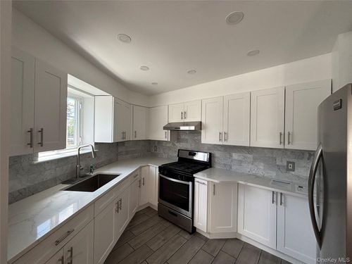 1-6507 Jay Ave, Maspeth, NY, 11378-1642 | Card Image