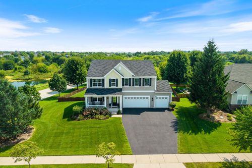 391 Copper Springs Ln, Elgin, IL, 60124-4341 | Card Image
