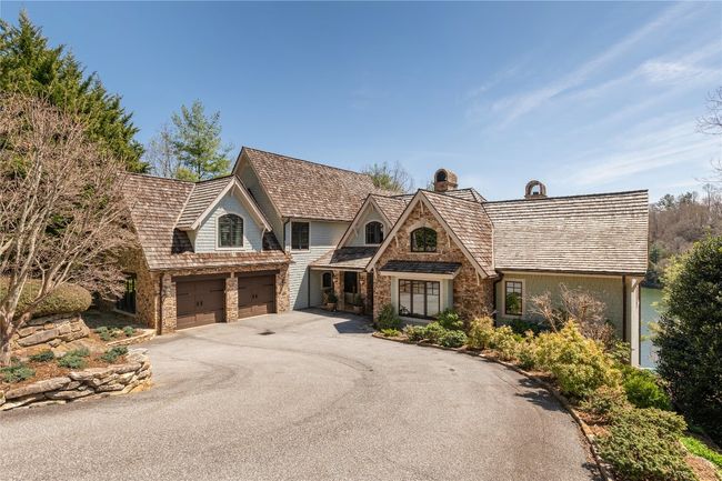 11 W Stone Pointe Ln, House other with 4 bedrooms, 5 bathrooms and null parking in Cullowhee NC | Image 9