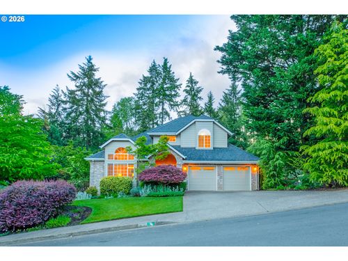 2595 W 28th Ave, Eugene, OR, 97405-1454 | Card Image