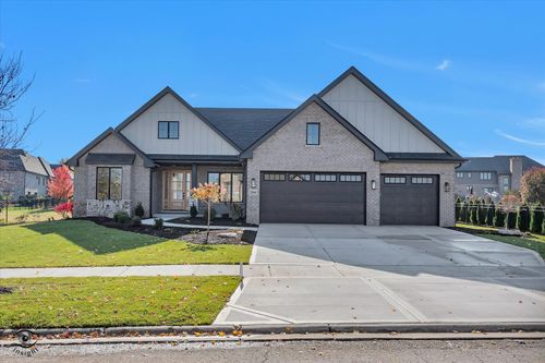 20644 Grand Haven Dr, Frankfort, IL, 60423-3505 | Card Image