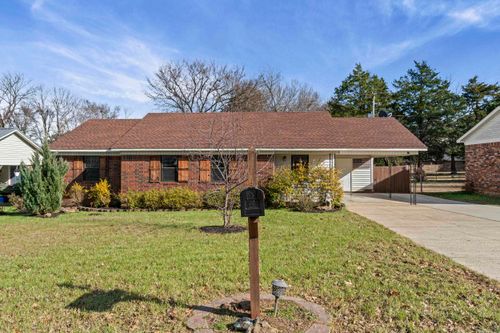 122 Joy Dr, Searcy, AR, 72143-4930 | Card Image
