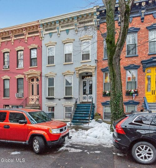 208 Elm St, Albany, NY, 12202-1648 | Card Image