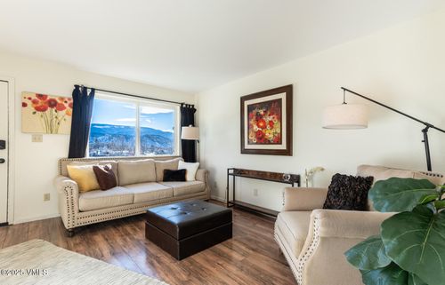 10-85 Chambers Ave, Eagle, CO, 81631-6580 | Card Image