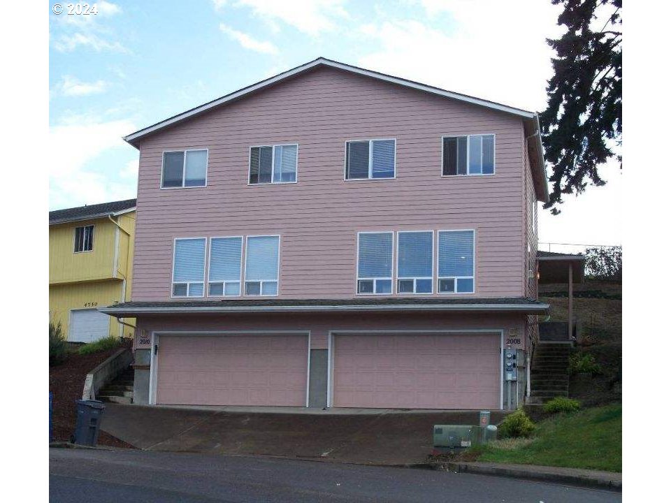 Brandon Ave, Keizer, OR 97303