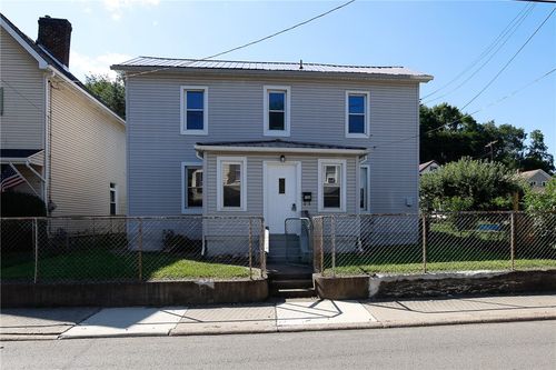 750 Grove Ave, New Brighton, PA, 15066-1337 | Card Image