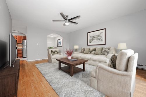 unit-324-4 Fairfax Ave, Derry, NH, 03038-1539 | Card Image