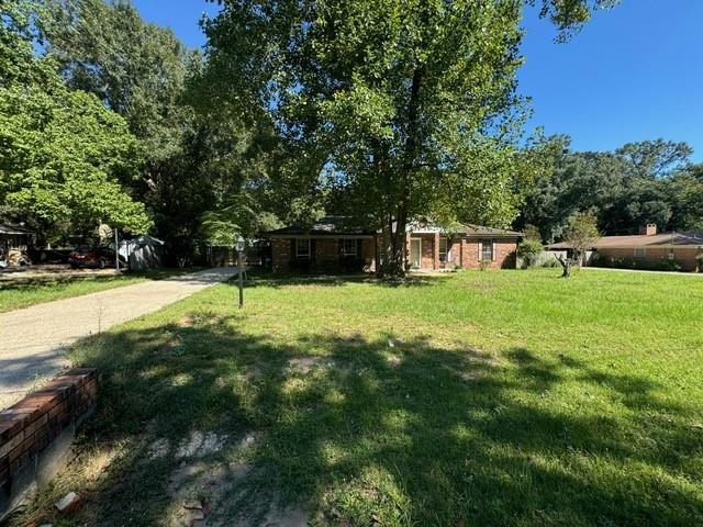 Pretty Branch Dr, Mobile, AL 36618