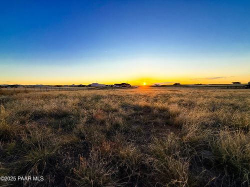 J1 E Manzella Ct, Prescott Valley, AZ, 86315 | Card Image