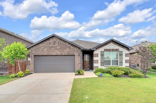 3140 Blacksmith Ln, Heartland, TX, 75126-2629 | Card Image