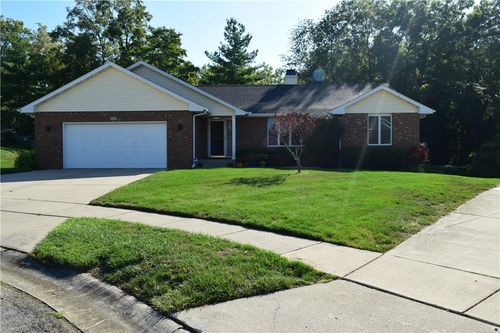 1110 Woodridge Ct, Decatur, IL, 62526-1388 | Card Image