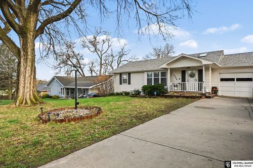 6408 Western Ave, Omaha, NE, 68132-1261 | Card Image