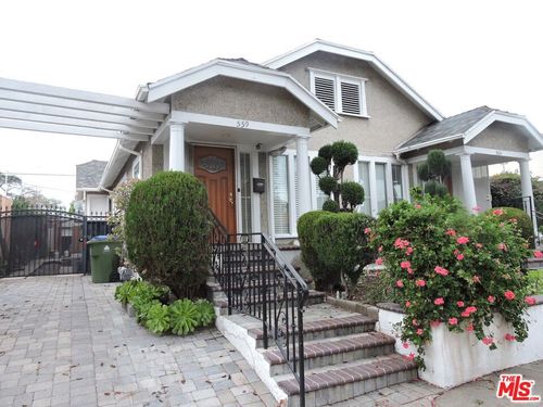 559 N Windsor Blvd, Los Angeles, CA, 90004-1412 | Card Image