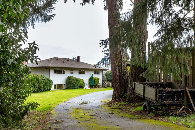 416 Parkhill Terr, House other with 5 bedrooms, 3 bathrooms and 8 parking in Ladysmith BC | Image 49