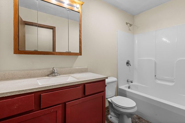 202 Christensen St, House other with 4 bedrooms, 2 bathrooms and null parking in North Mankato MN | Image 23