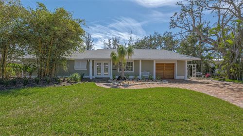 618 Buttonwood Dr, LONGBOAT KEY, FL, 34228-2904 | Card Image