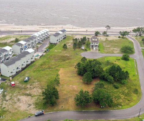 108 Sea Oaks Blvd, Long Beach, MS, 39560-5841 | Card Image